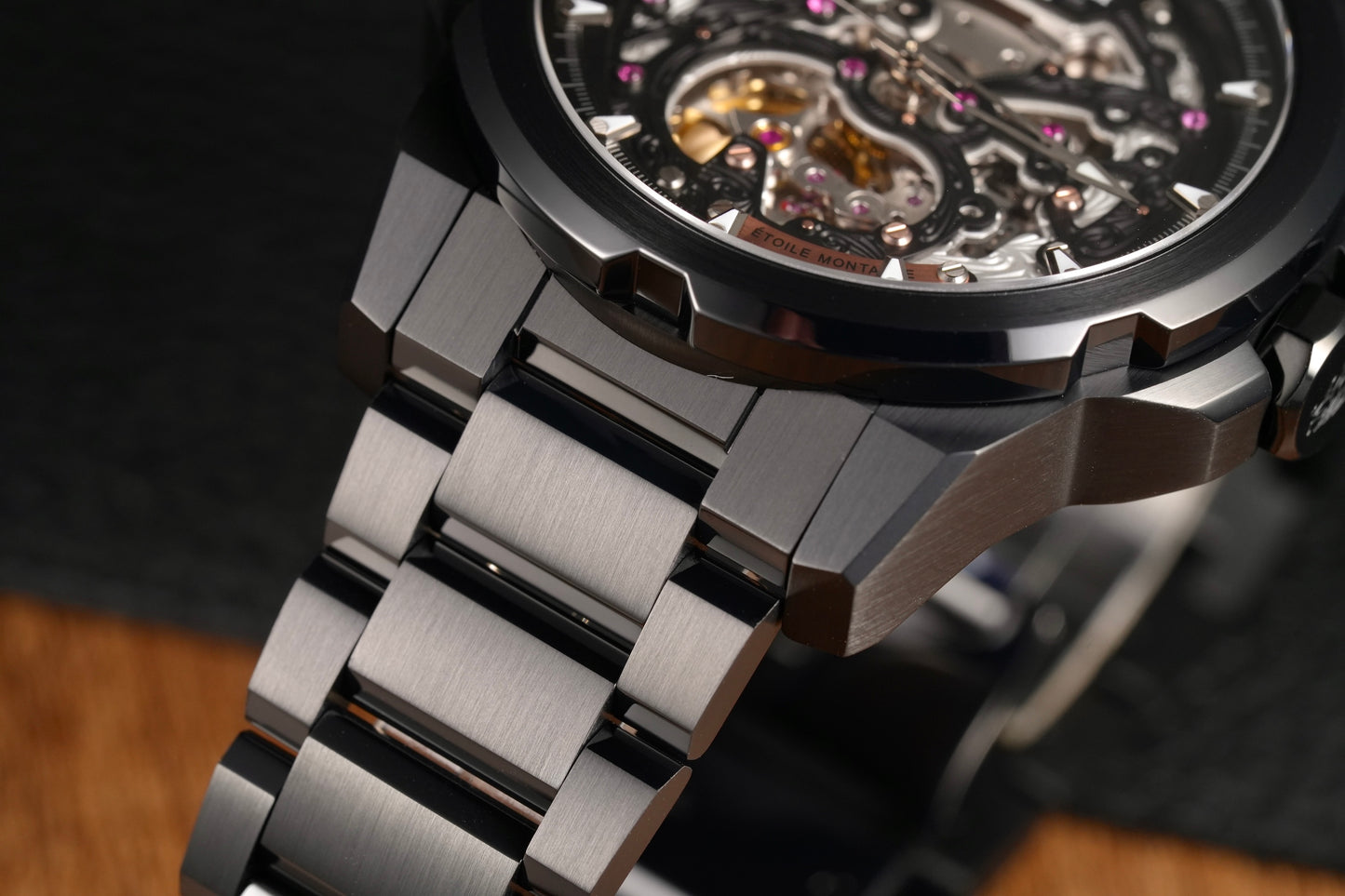 GRIFFIN EMBLEM Stainless Steel Bracelet